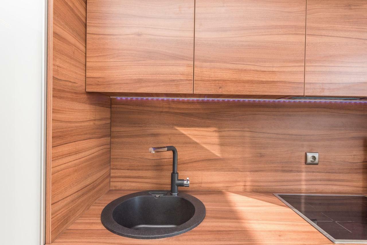 Luxury Penthouse Apartment Mandre Luaran gambar