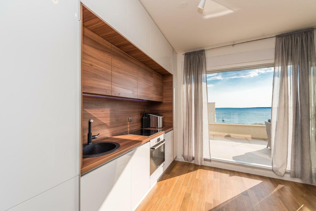 Luxury Penthouse Apartment Mandre Luaran gambar
