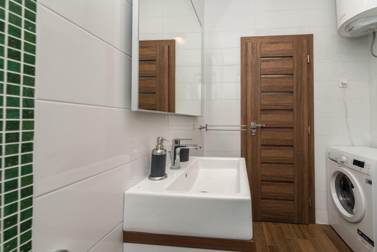 Luxury Penthouse Apartment Mandre Luaran gambar